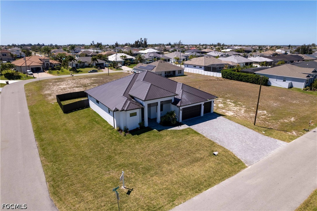 3300 NW 1st TER