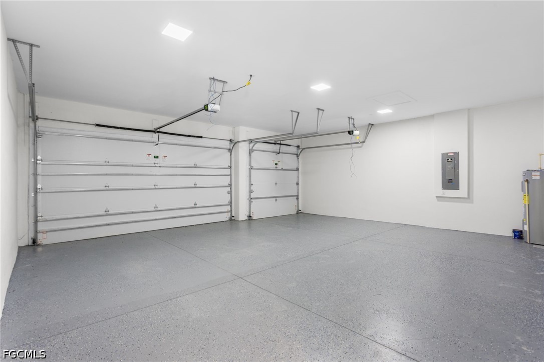 10 SW 33rd AVE