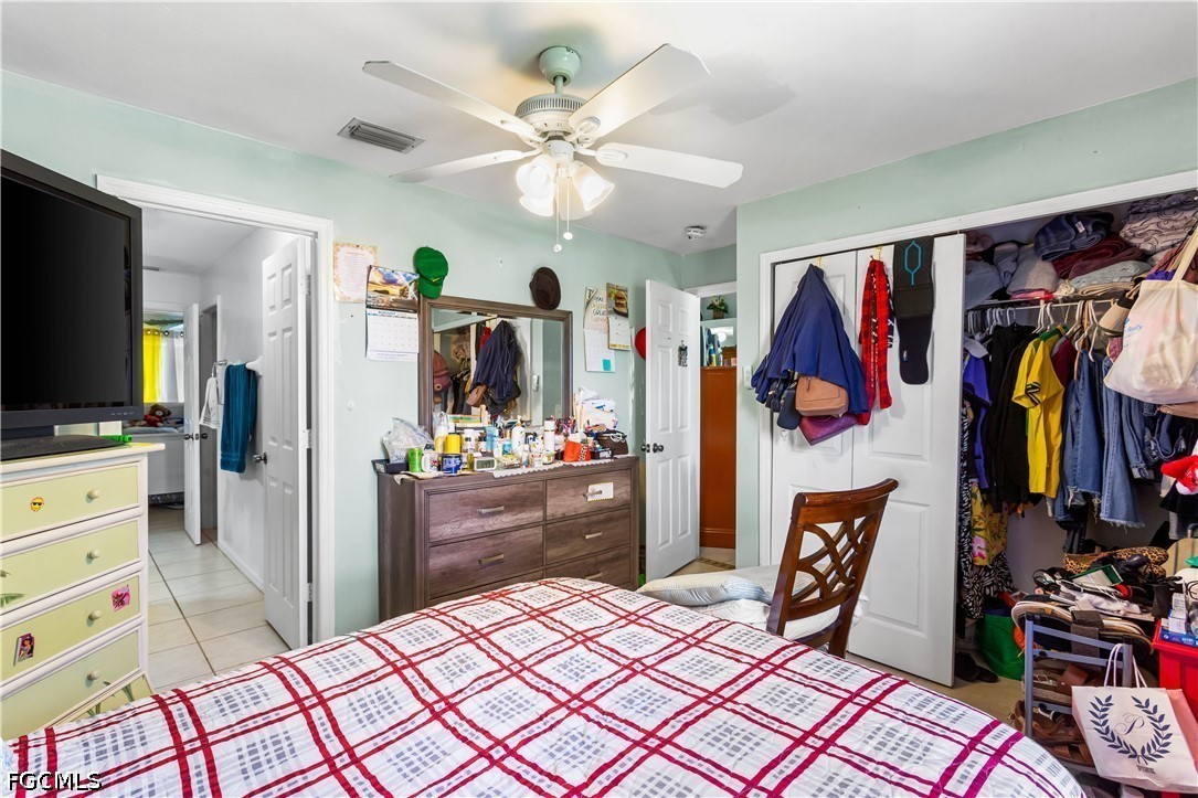 1728 NE 22nd TER