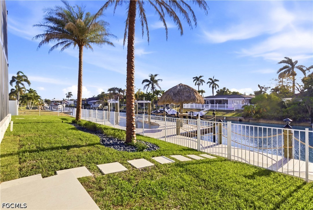 5332 Mayfair CT