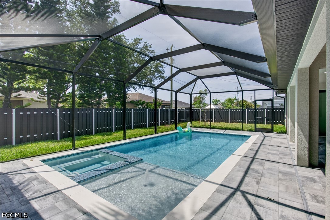 812 SW 14th AVE