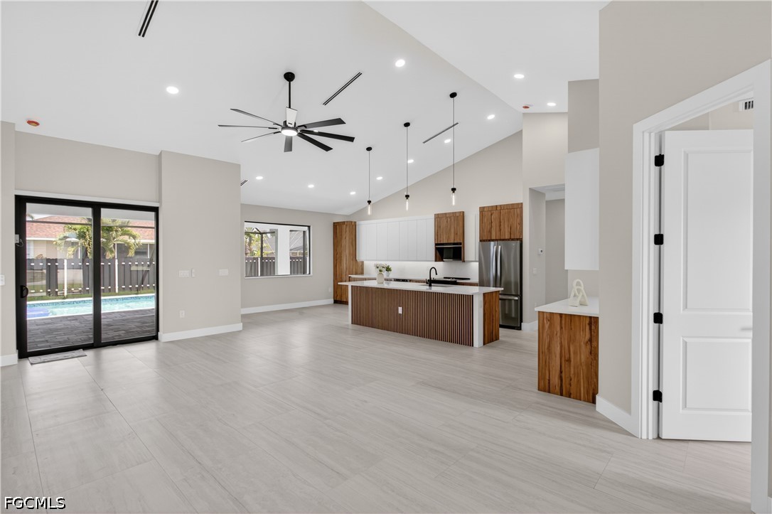 741 SW 7th TER