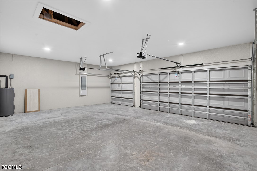 741 SW 7th TER
