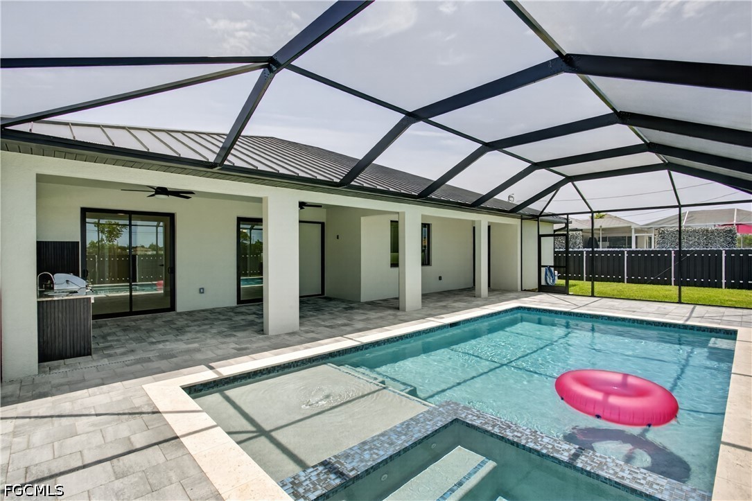 819 SW 16th TER