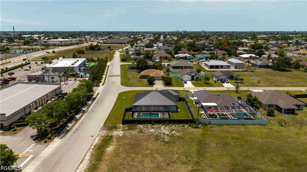 819 SW 16th TER