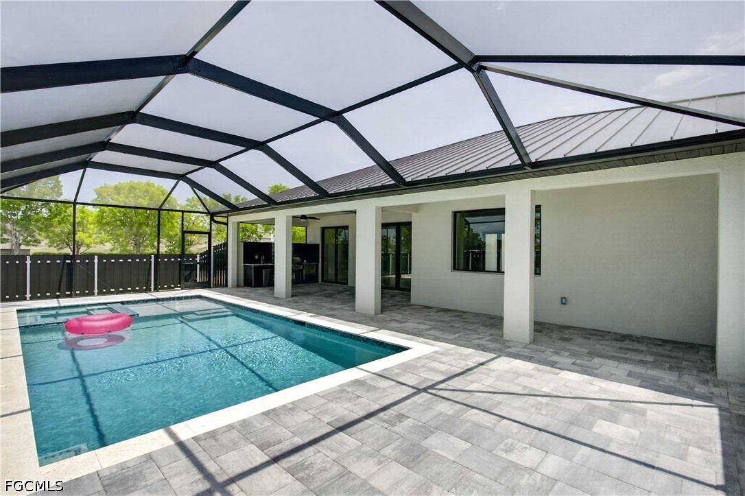 819 SW 16th TER