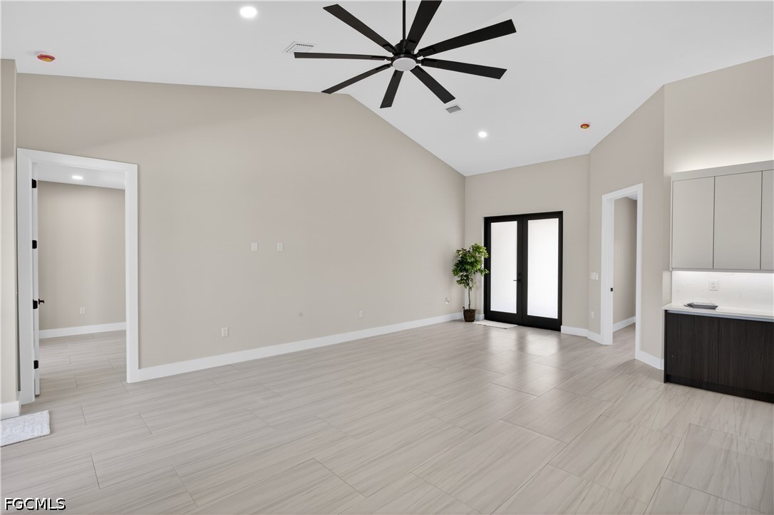 819 SW 16th TER