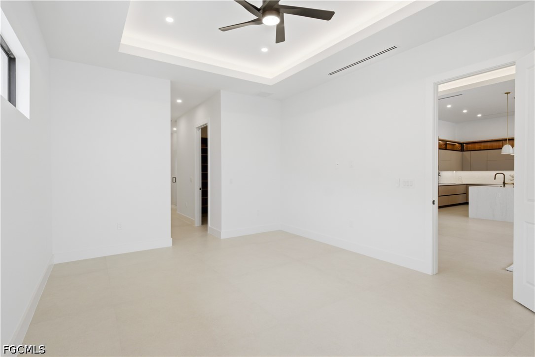 114 SW 36th PL