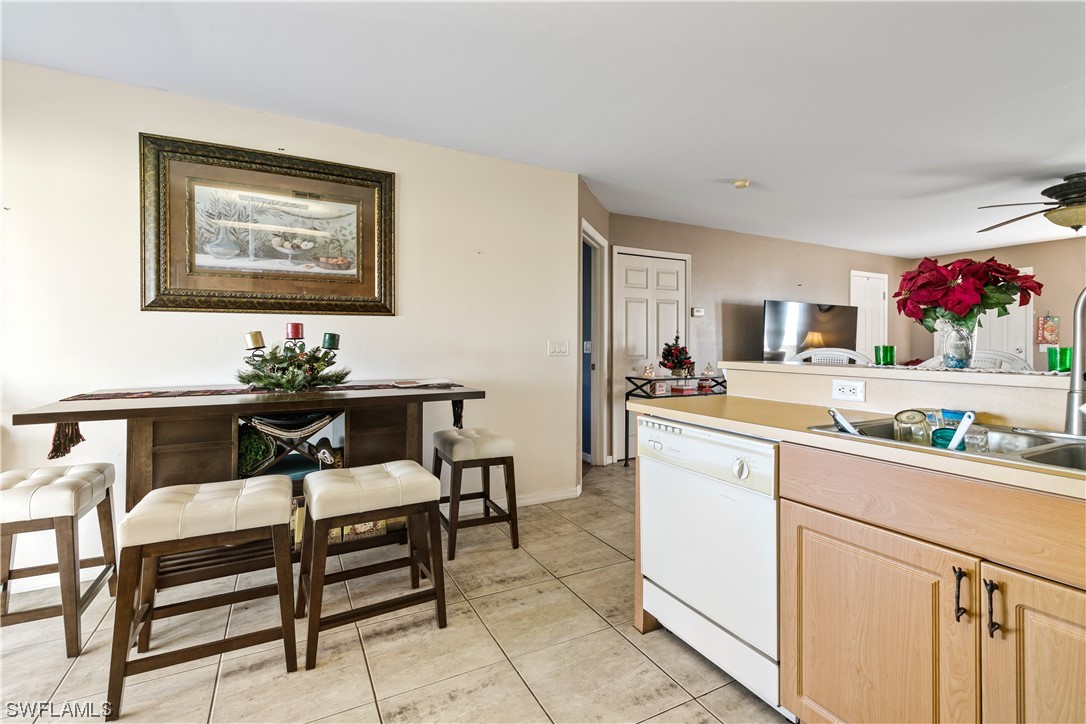 2233 NW Juanita PL