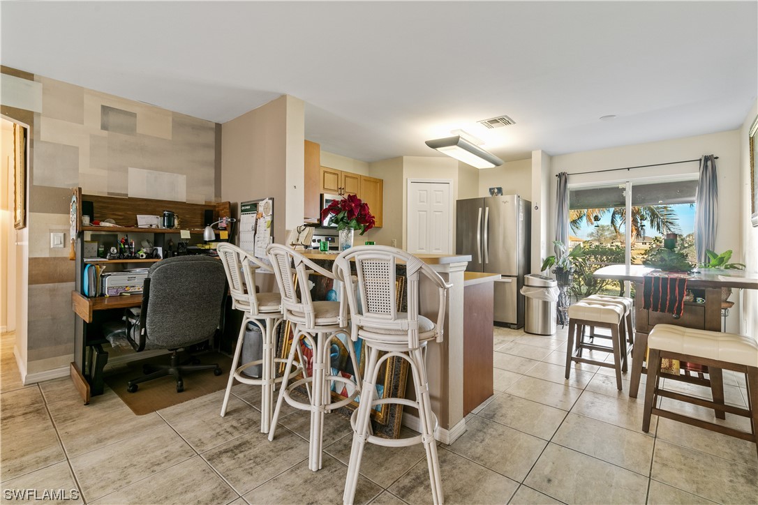 2233 NW Juanita PL