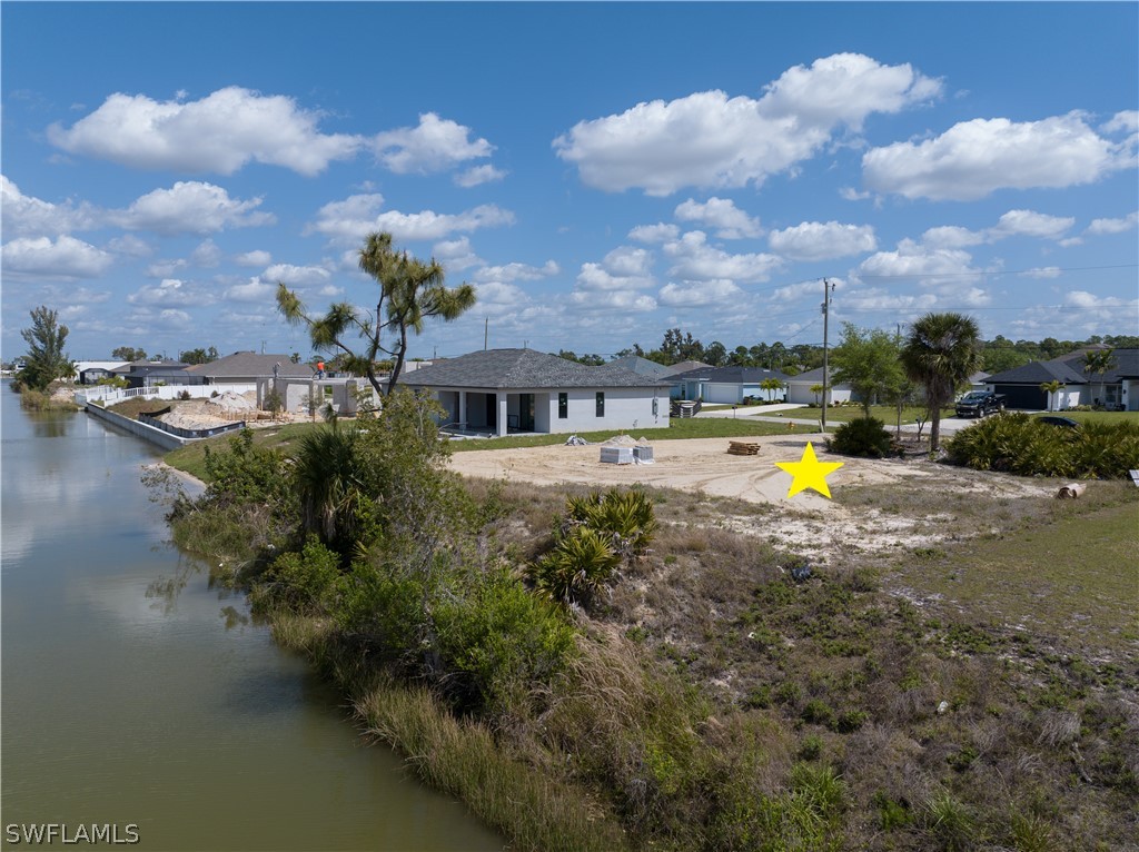 18 NW 13th PL