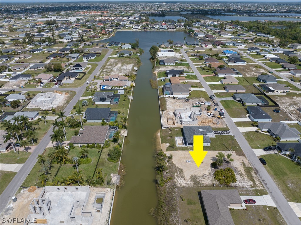18 NW 13th PL