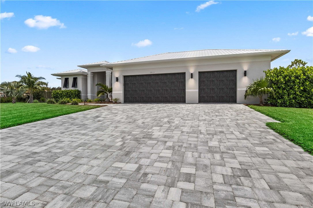 3813 Kismet Lakes LN