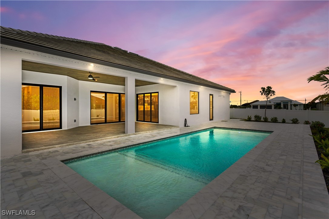 5 SW 37th AVE