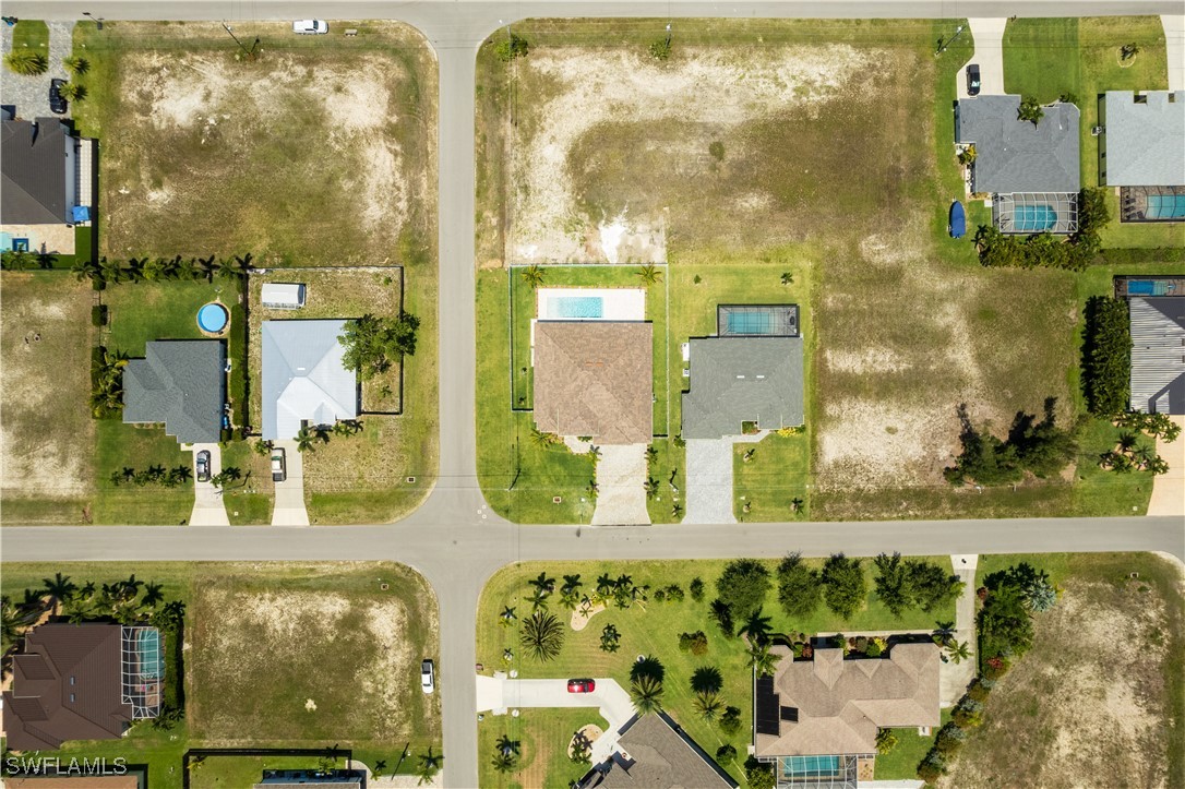 200 NW 35th AVE