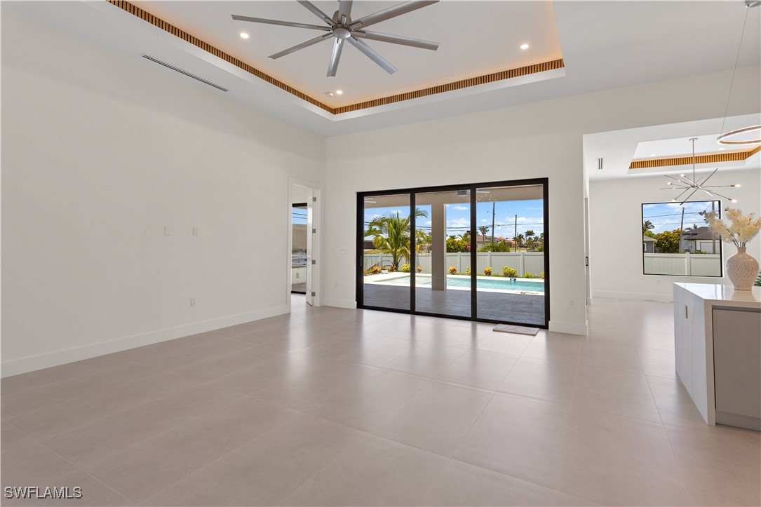 200 NW 35th AVE