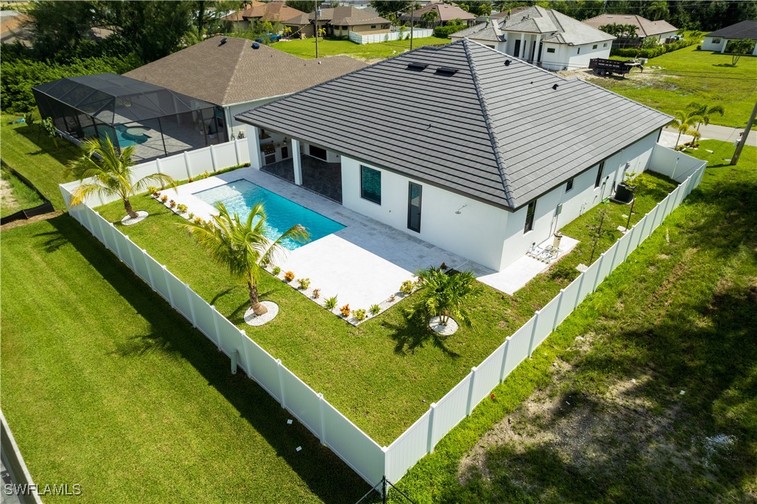 128 SW 35th AVE