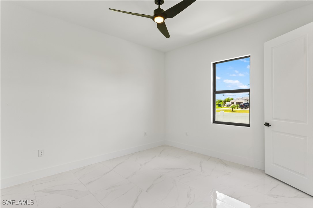 128 SW 35th AVE