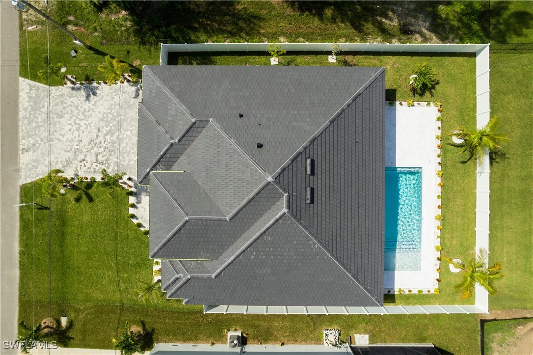 128 SW 35th AVE