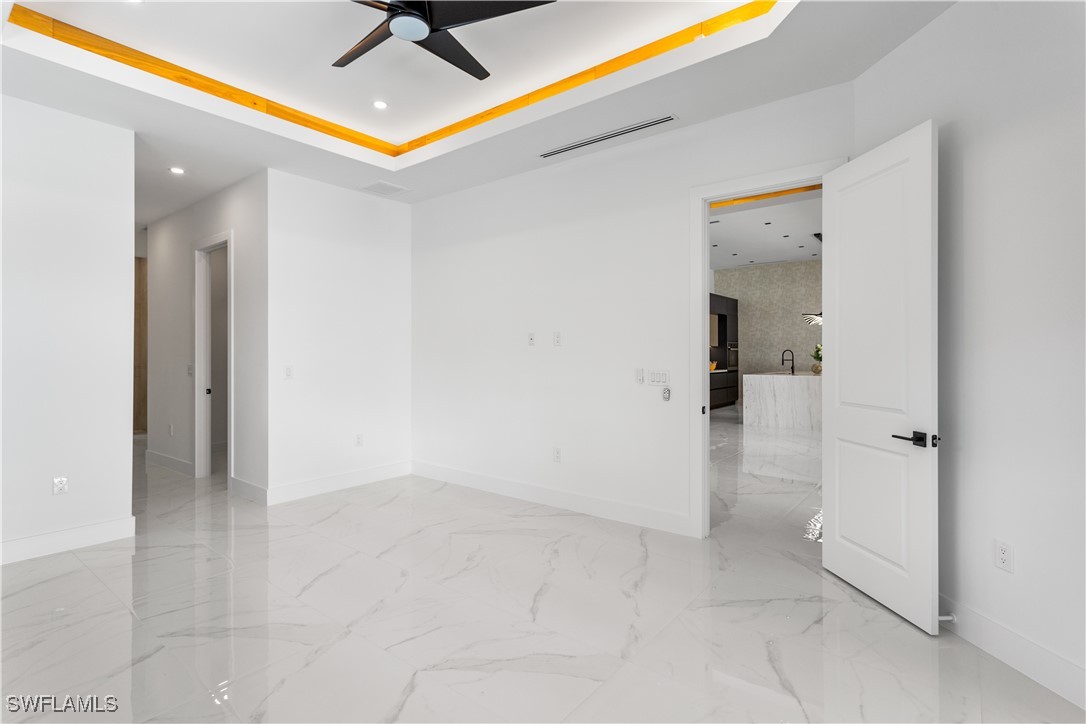 128 SW 35th AVE