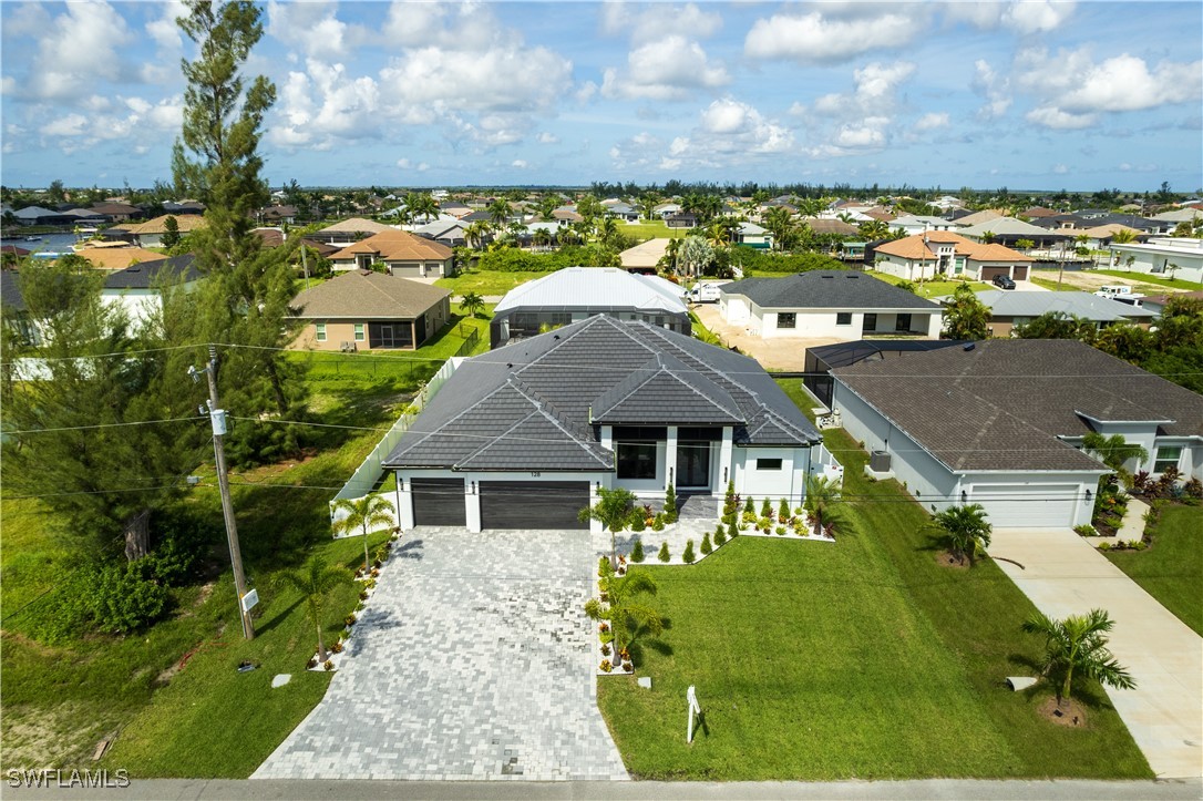 128 SW 35th AVE