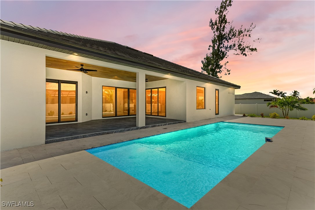 128 SW 35th AVE