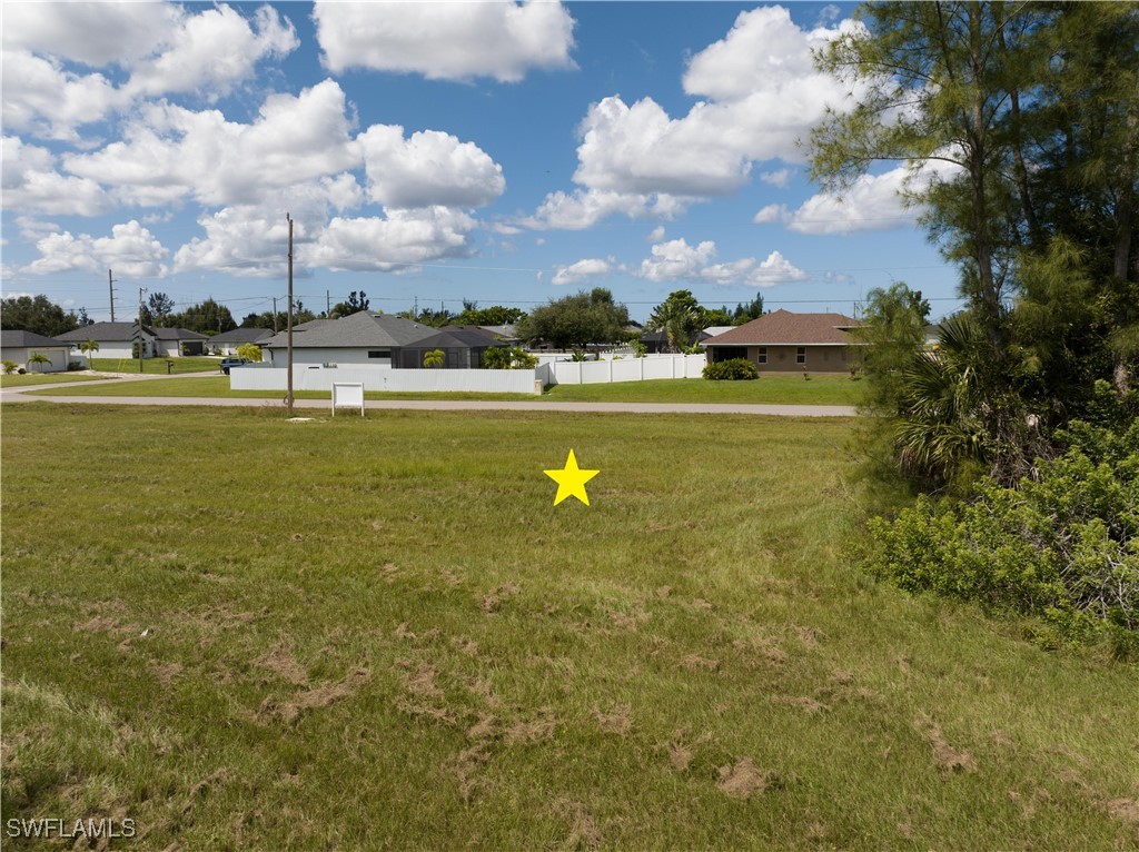 307 SW 16th PL