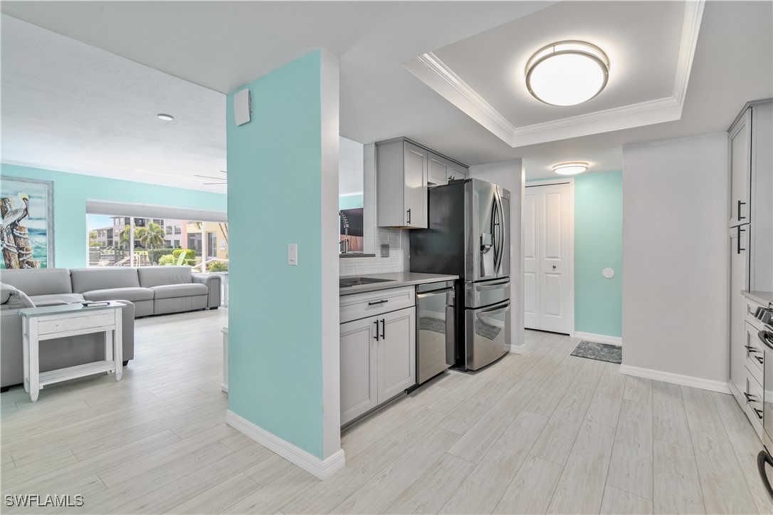4115 SE 18th PL 102