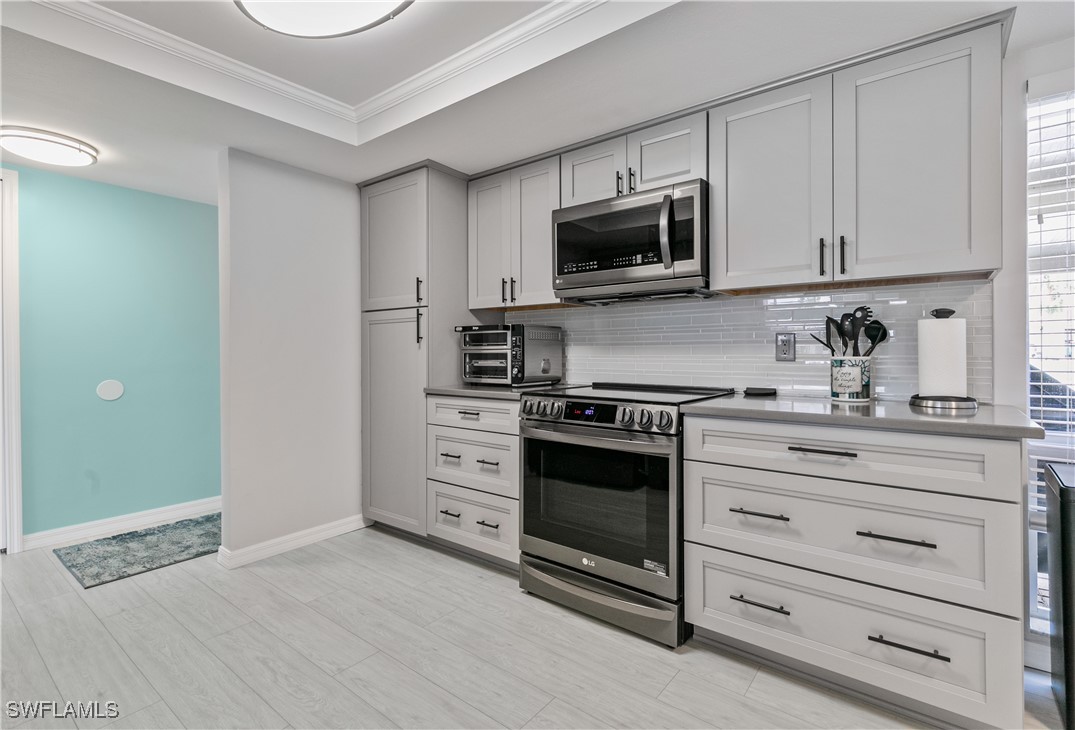 4115 SE 18th PL 102