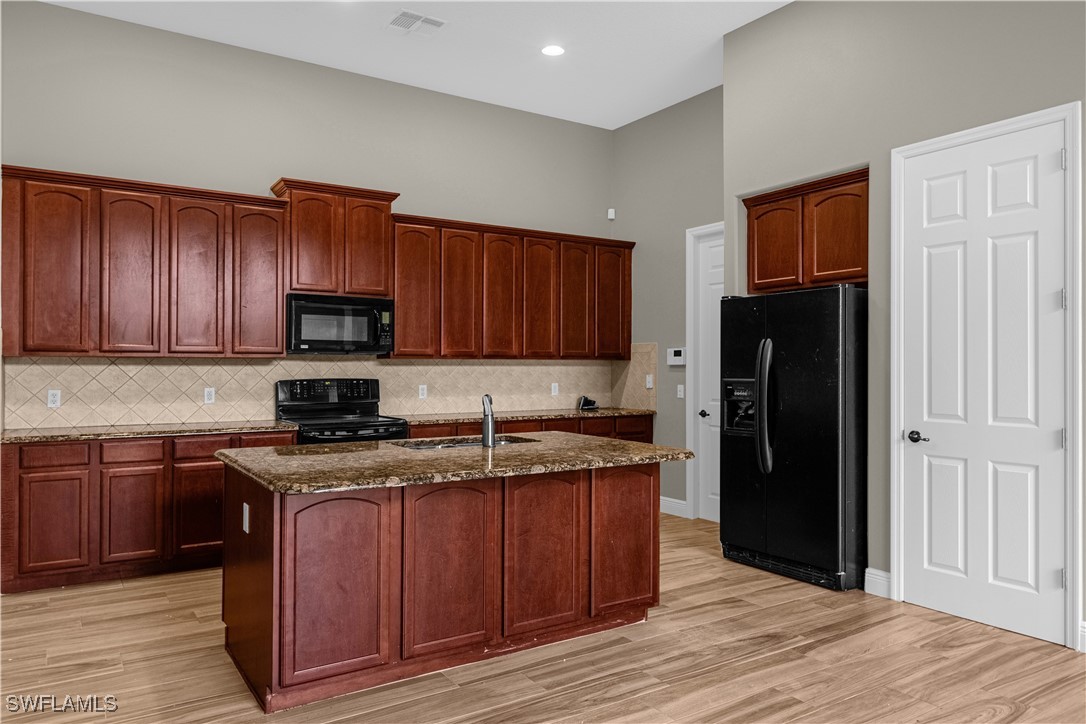 4014 Sunburst View CIR