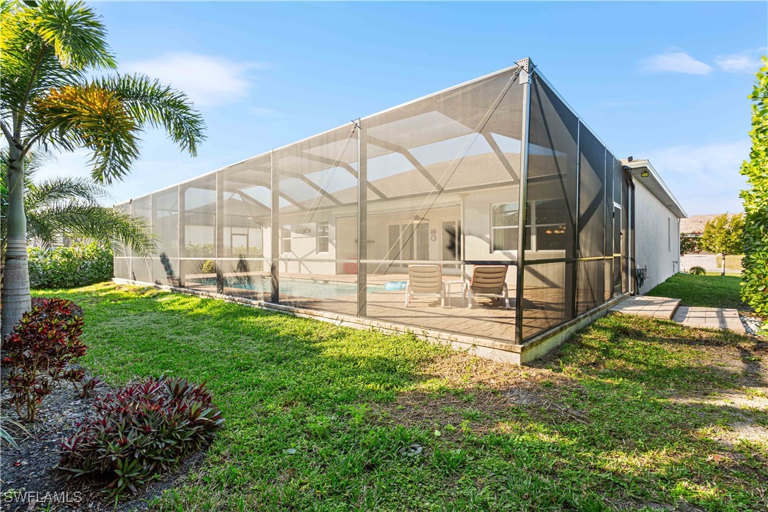 3310 NW 1st TER