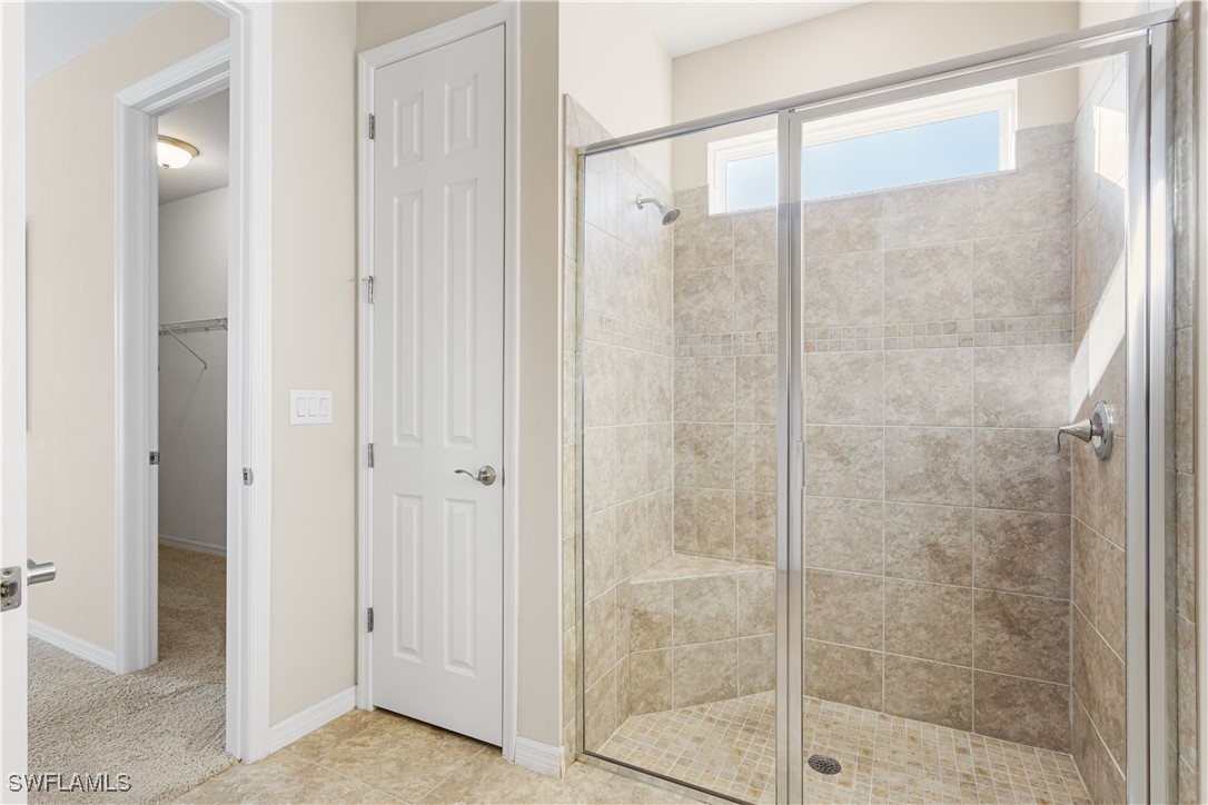 3310 NW 1st TER