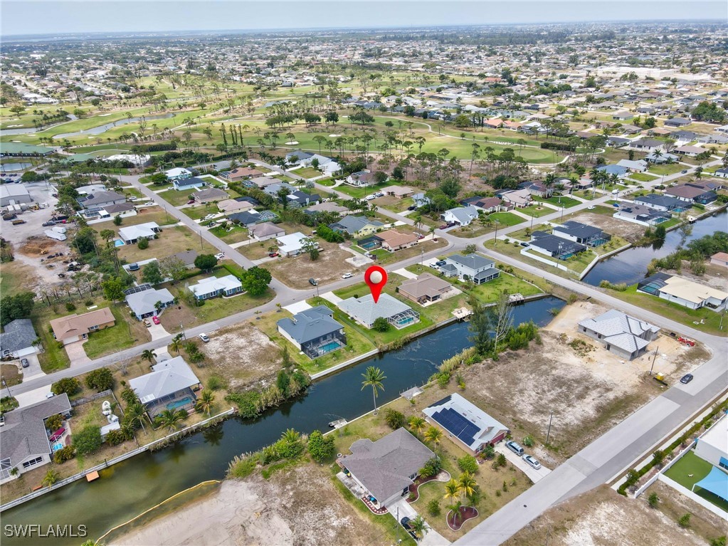 1943 SW 8th CT