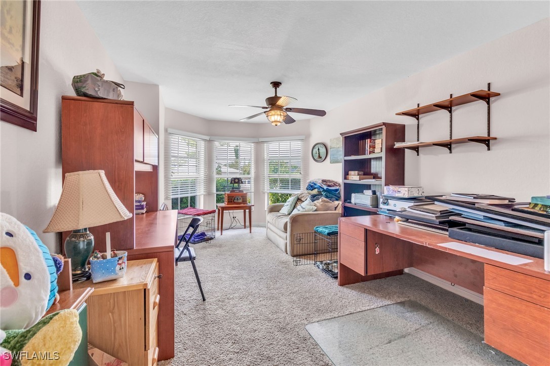 1943 SW 8th CT