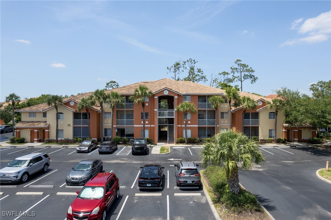 6401 Aragon WAY 303
