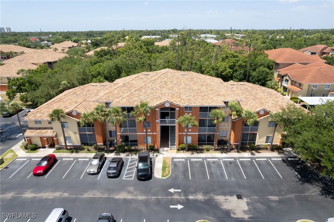6401 Aragon WAY 303