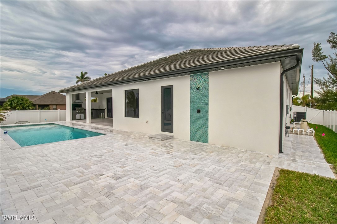 123 SW 35th AVE