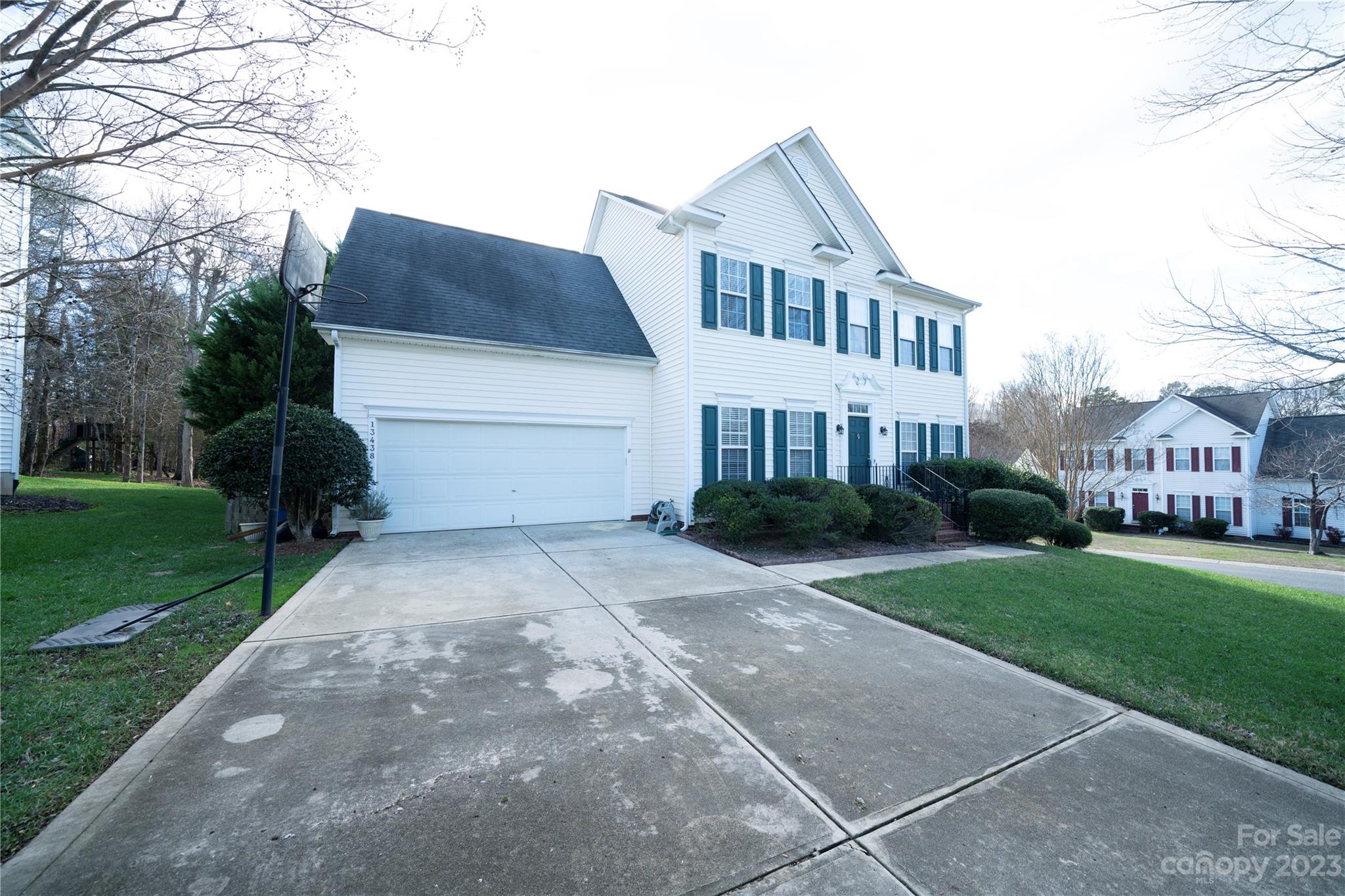 13438 Honeytree Lane