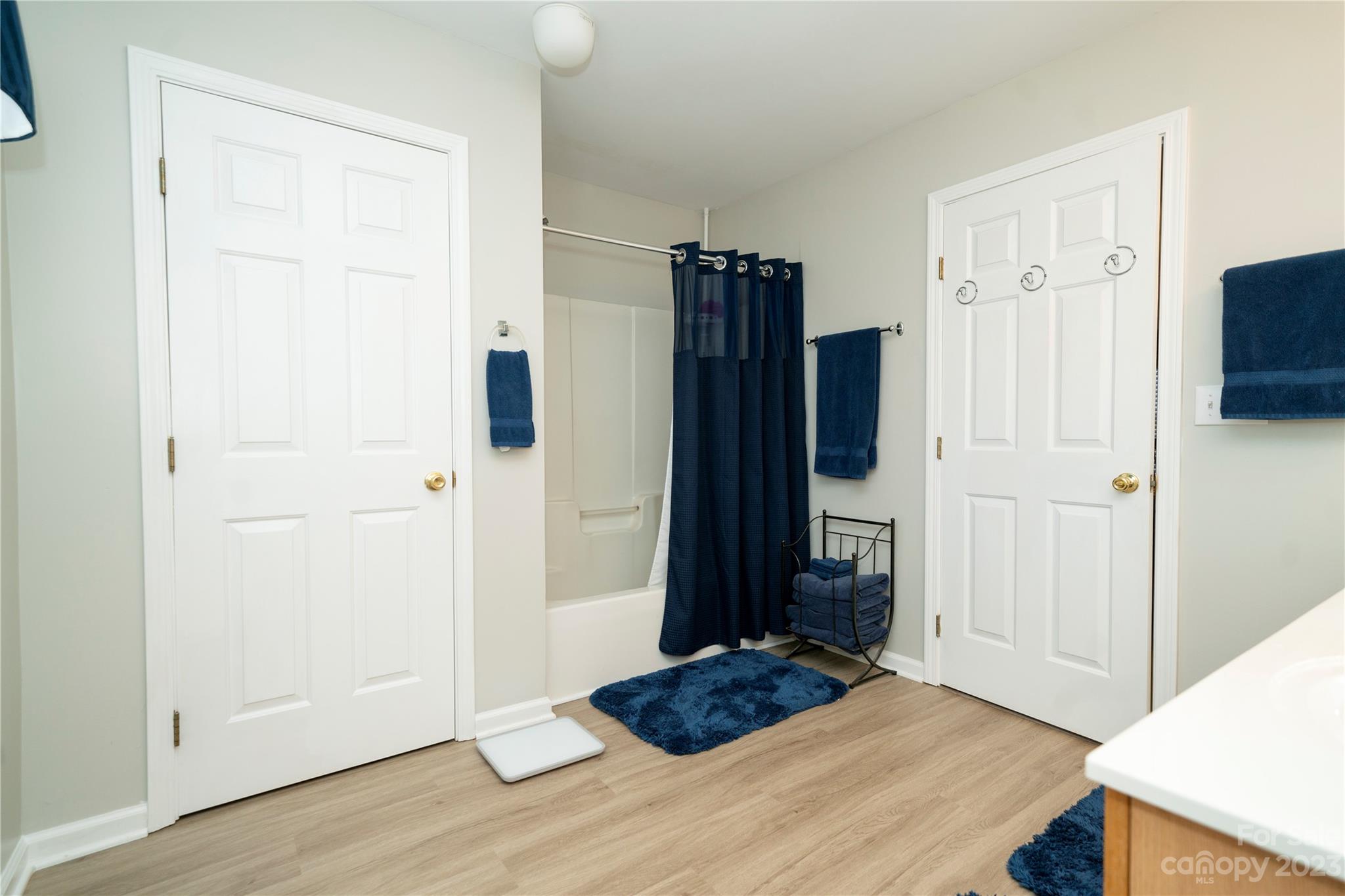 13438 Honeytree Lane