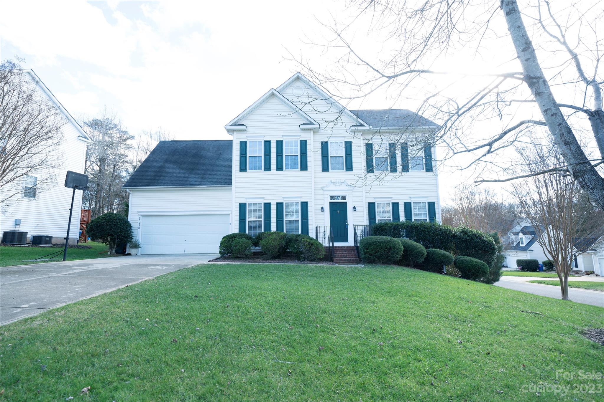 13438 Honeytree Lane