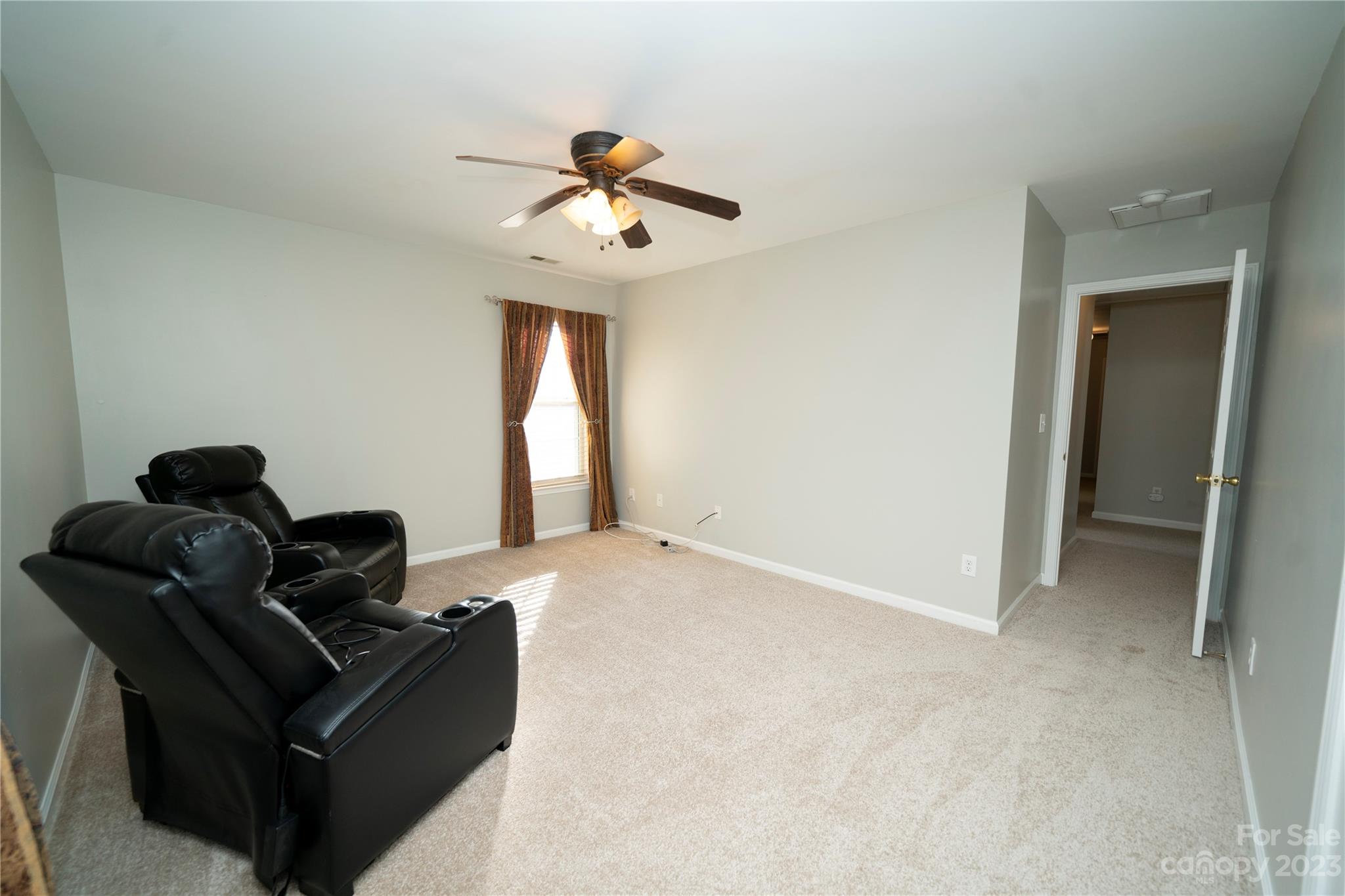 13438 Honeytree Lane