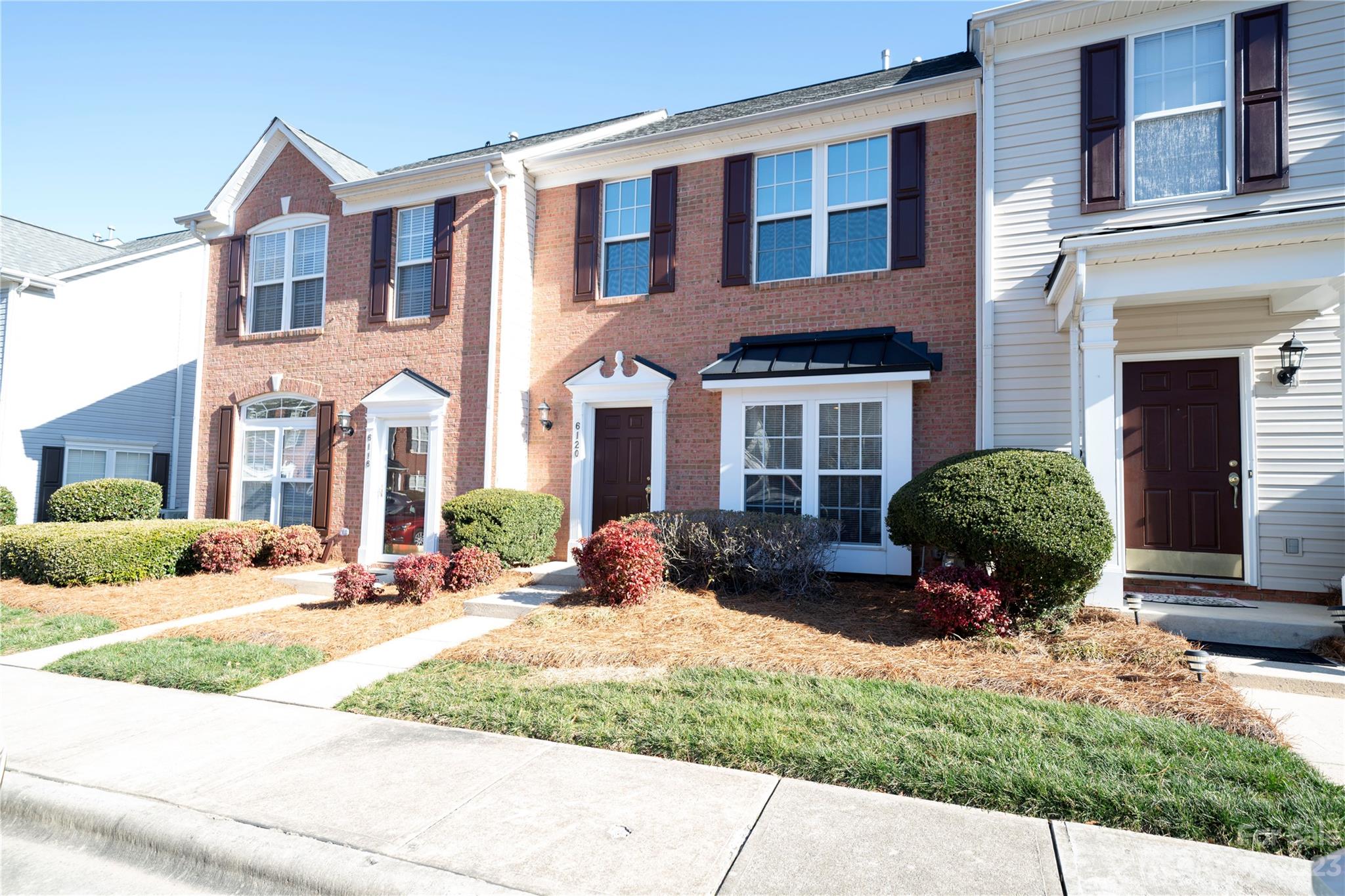 6120 Sapwood Court