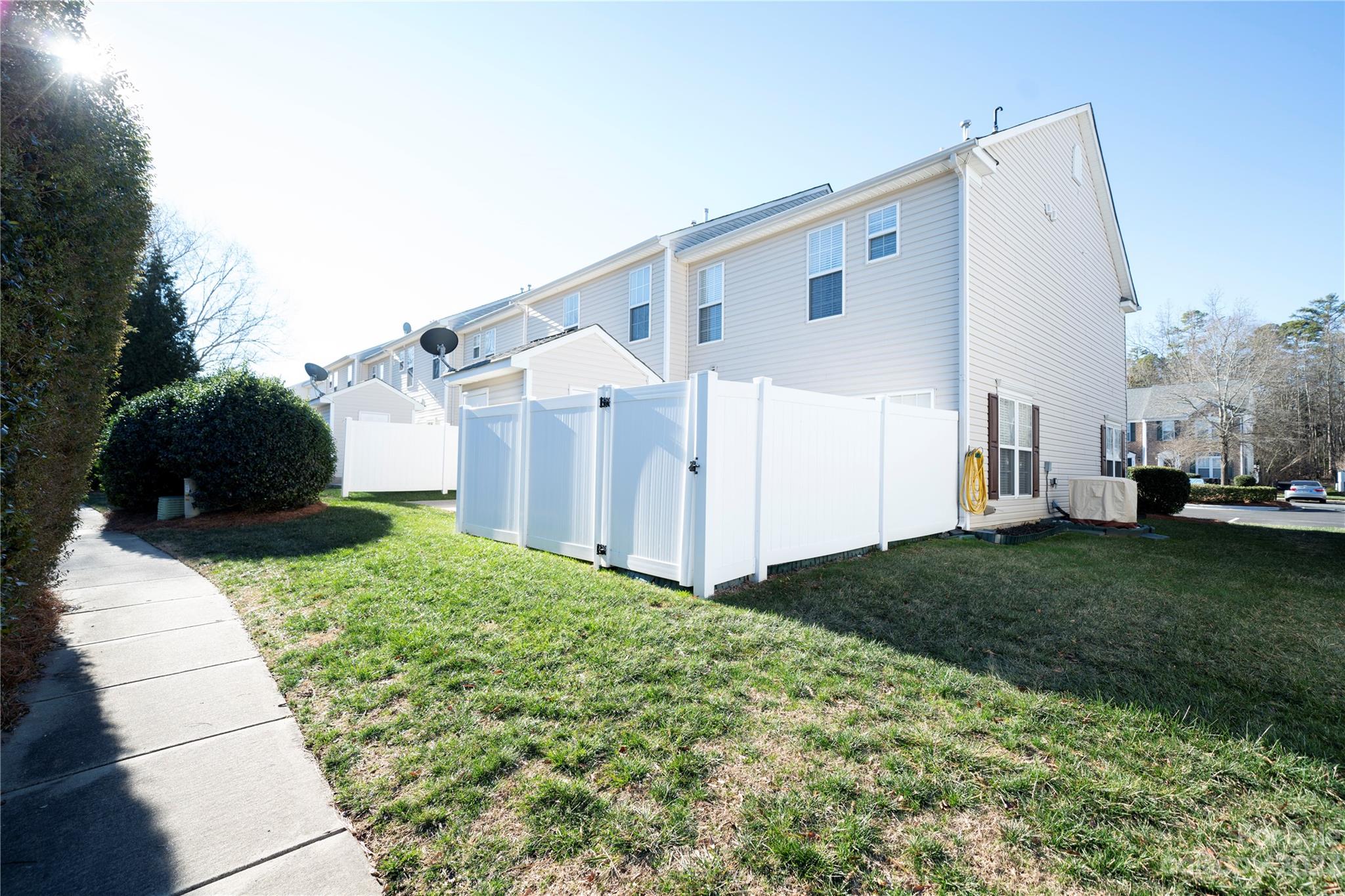 6120 Sapwood Court