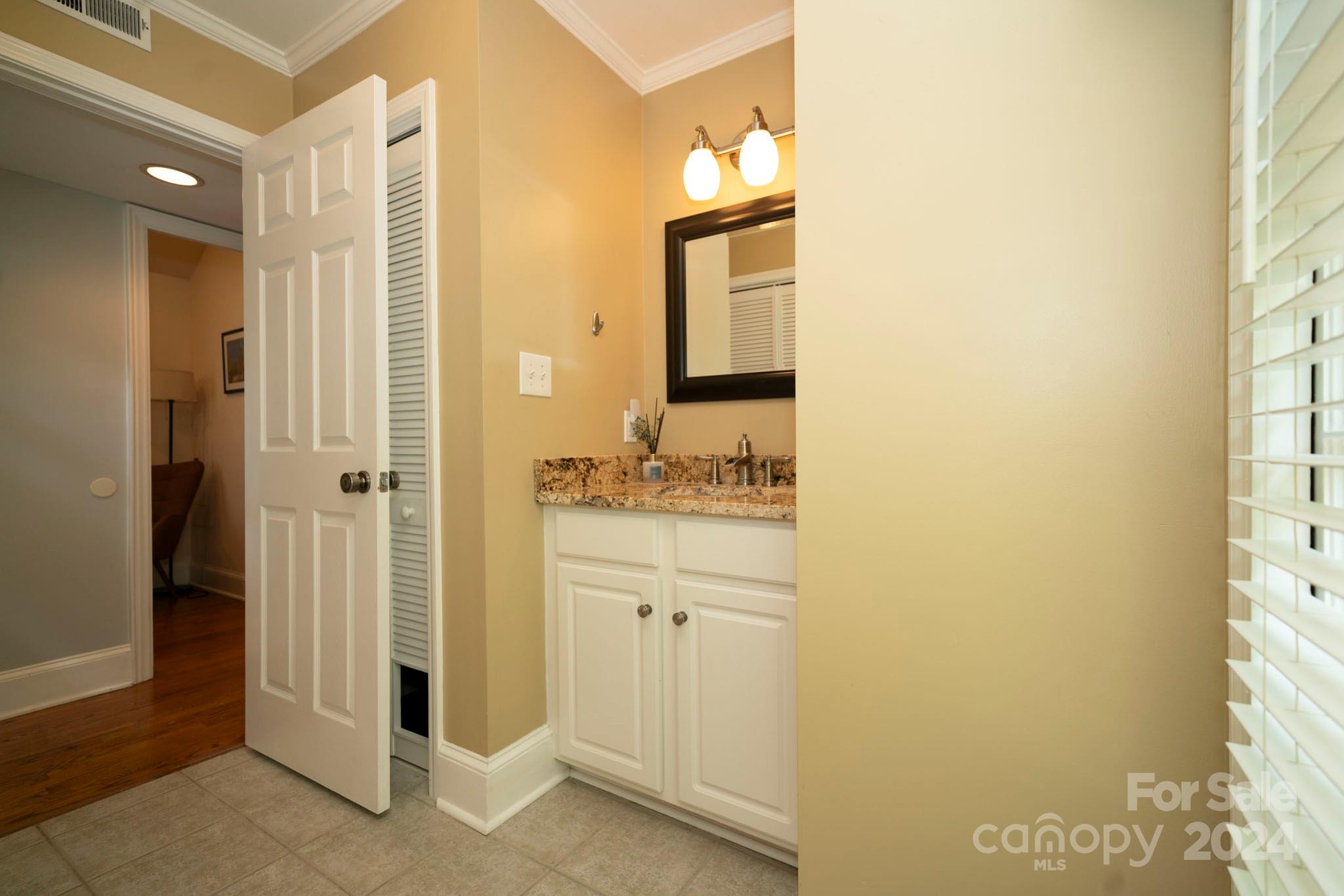 4607 Crooked Oak Lane
