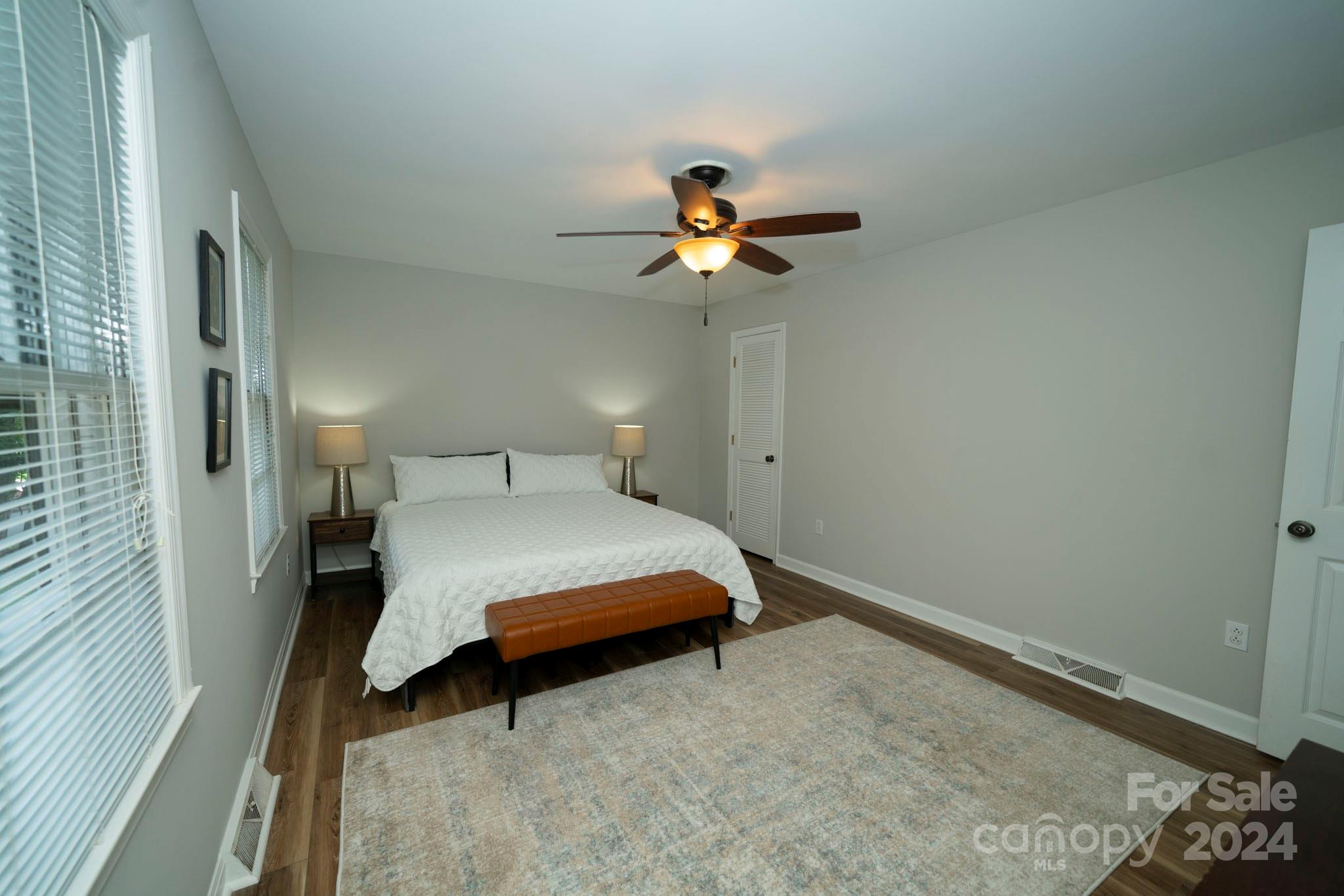 4607 Crooked Oak Lane