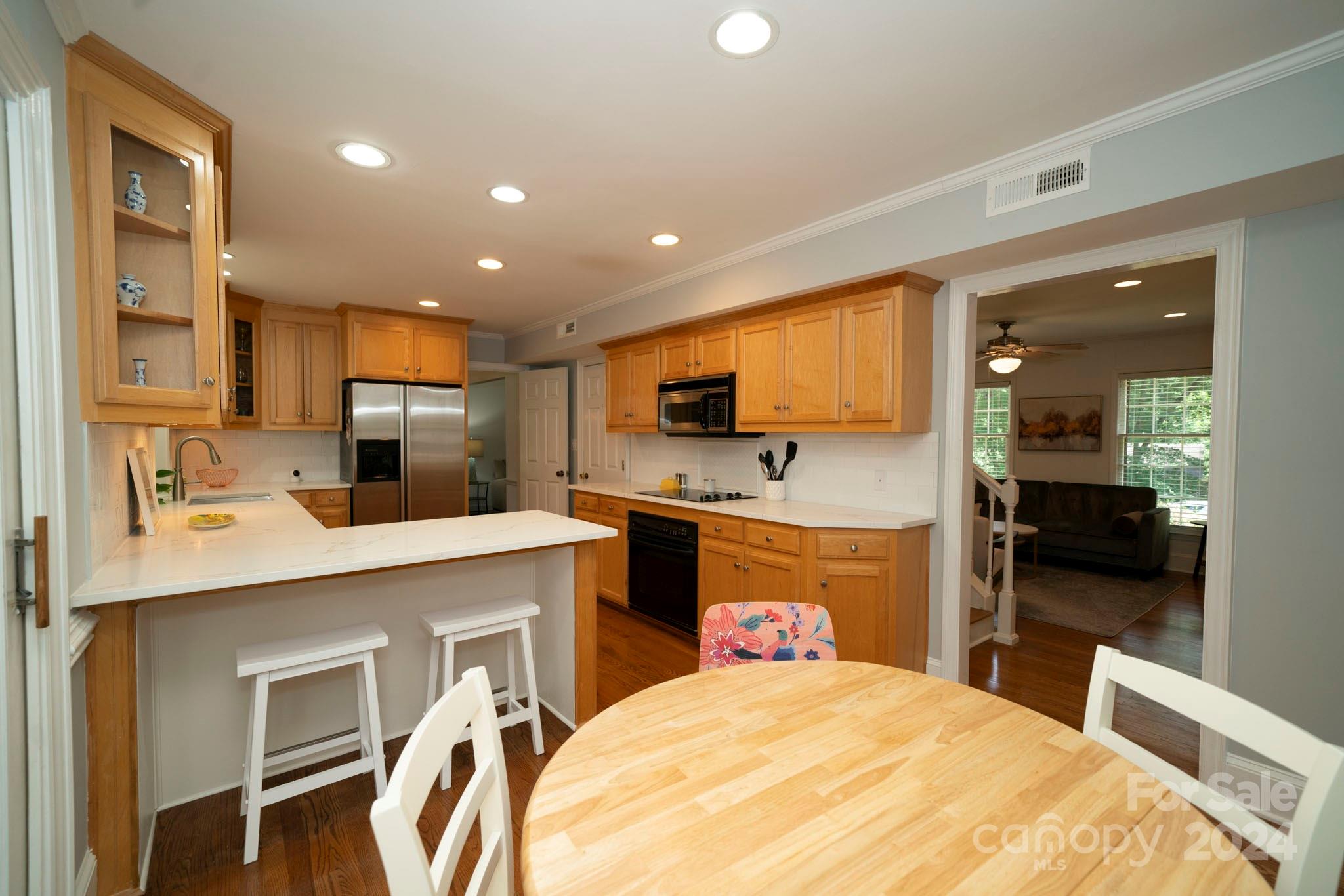4607 Crooked Oak Lane