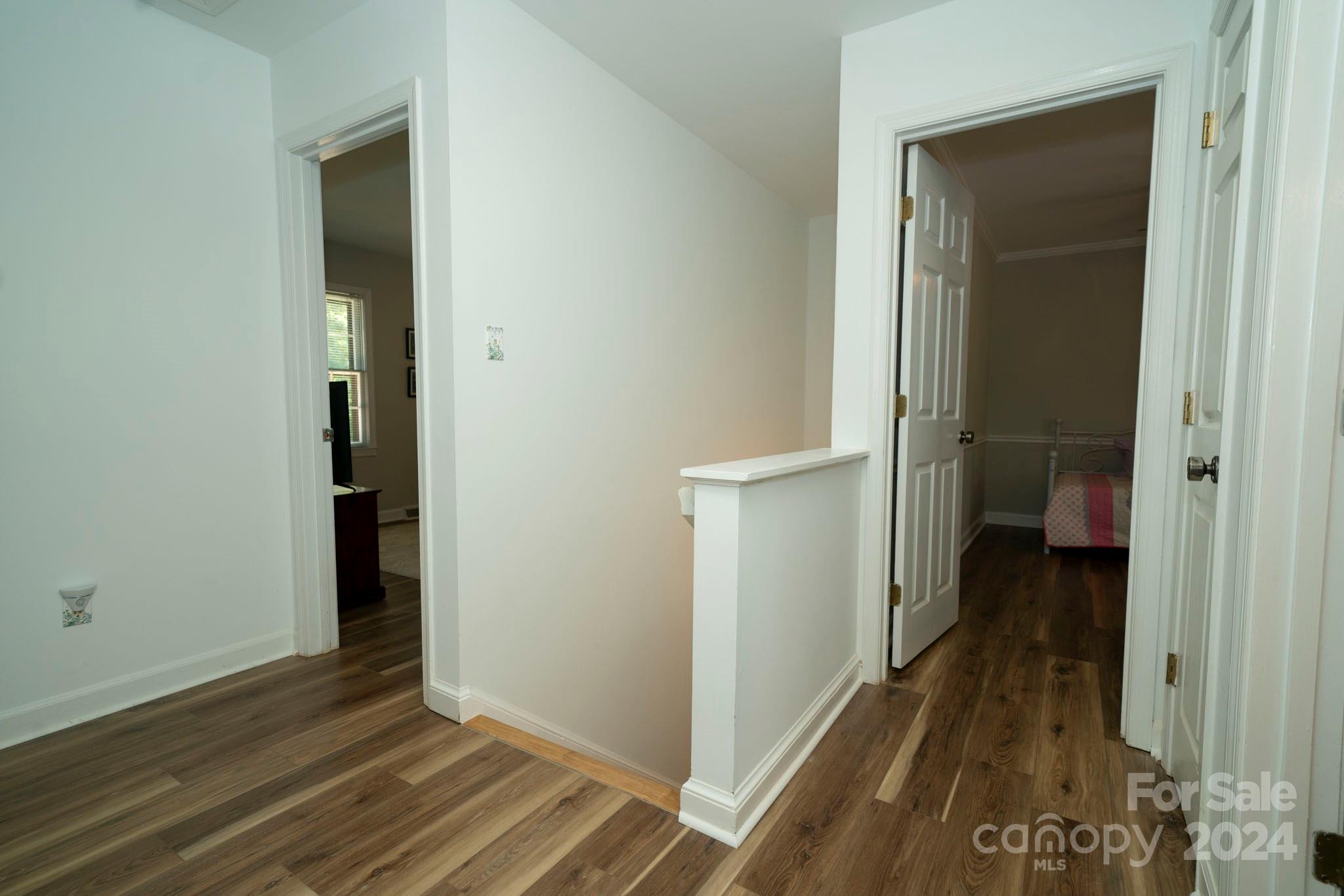 4607 Crooked Oak Lane