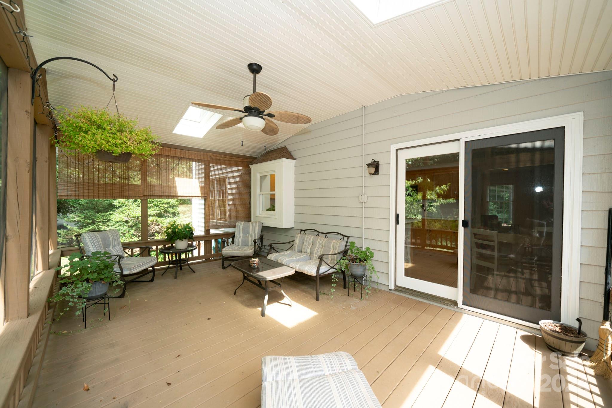 4607 Crooked Oak Lane