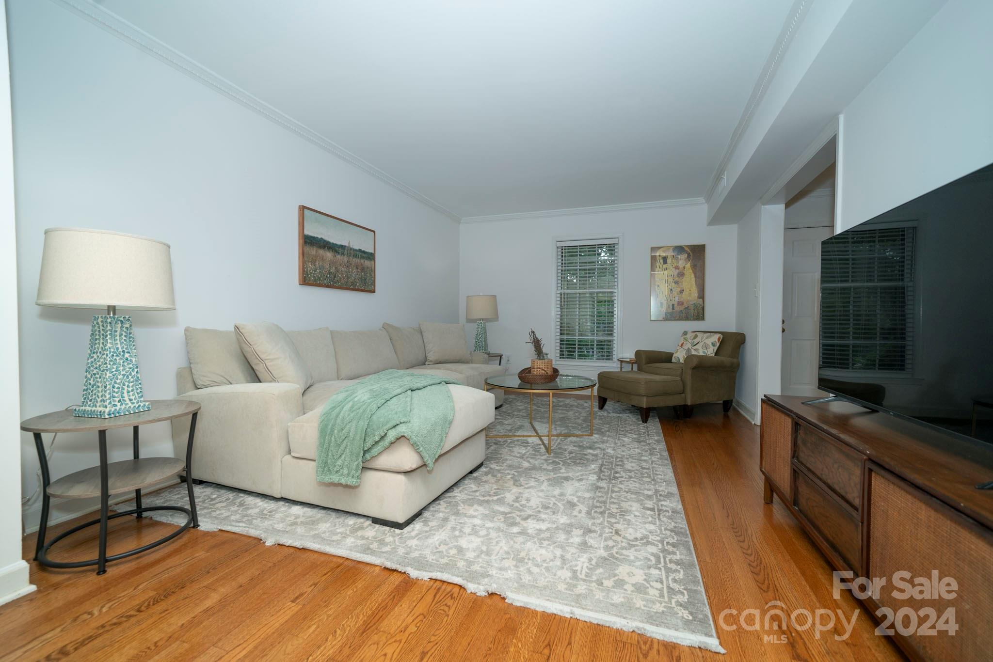 4607 Crooked Oak Lane