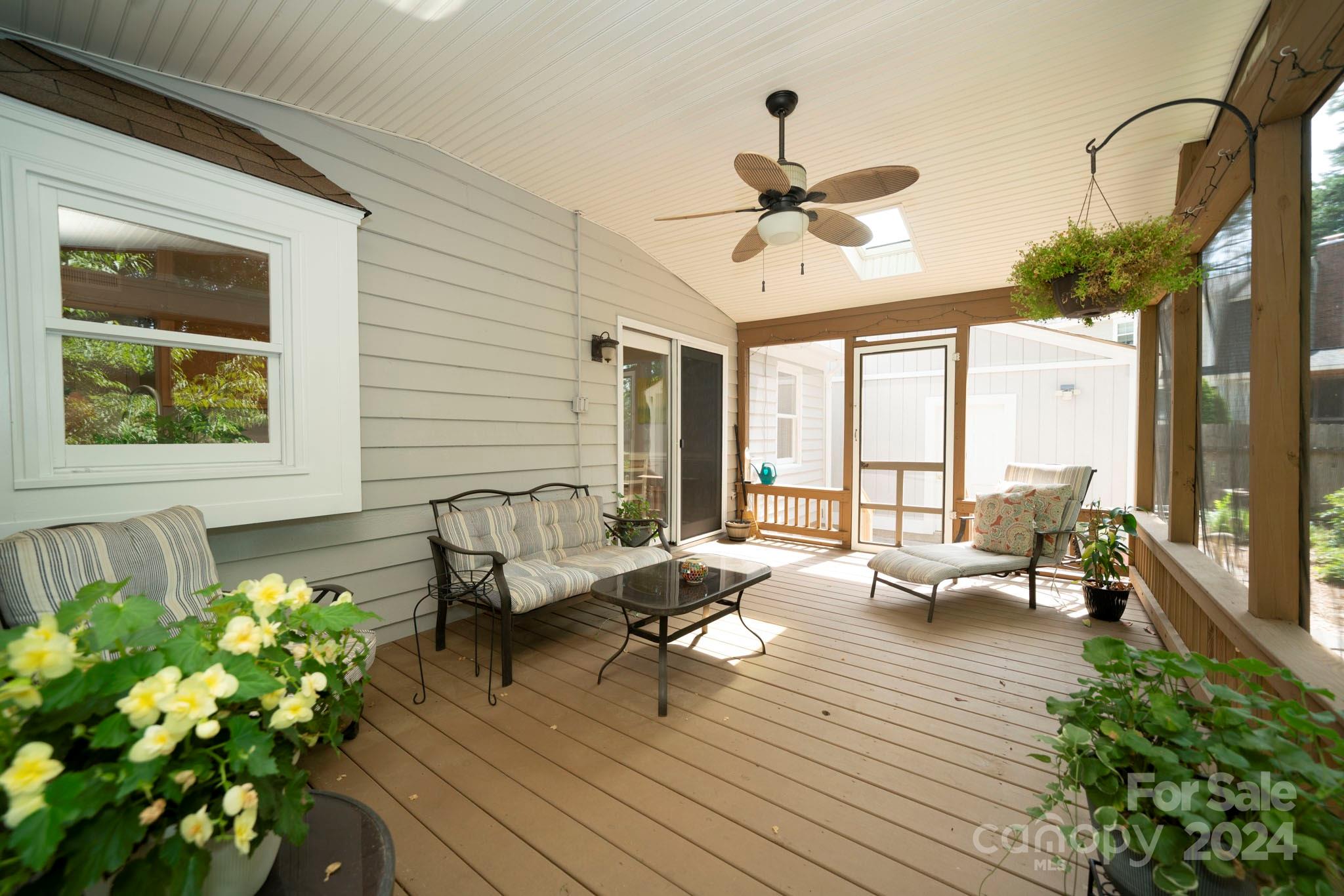4607 Crooked Oak Lane